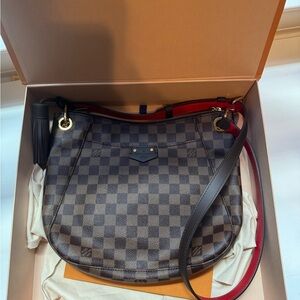 New Louis Vuitton South Bank Besace Shoulder Bag in Damier Ebene